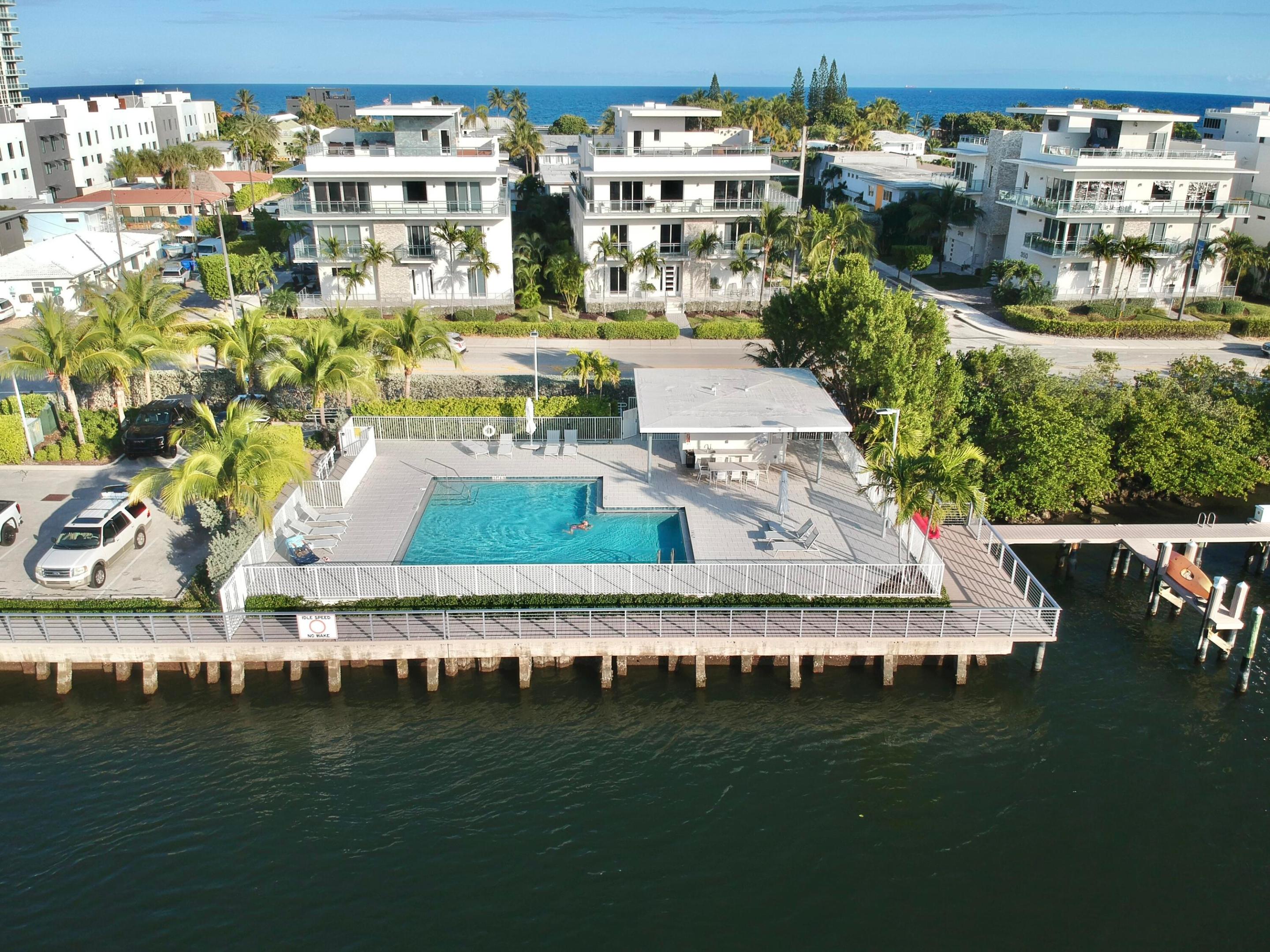 6000 N Ocean Dr #2n Hollywood, FL 33019