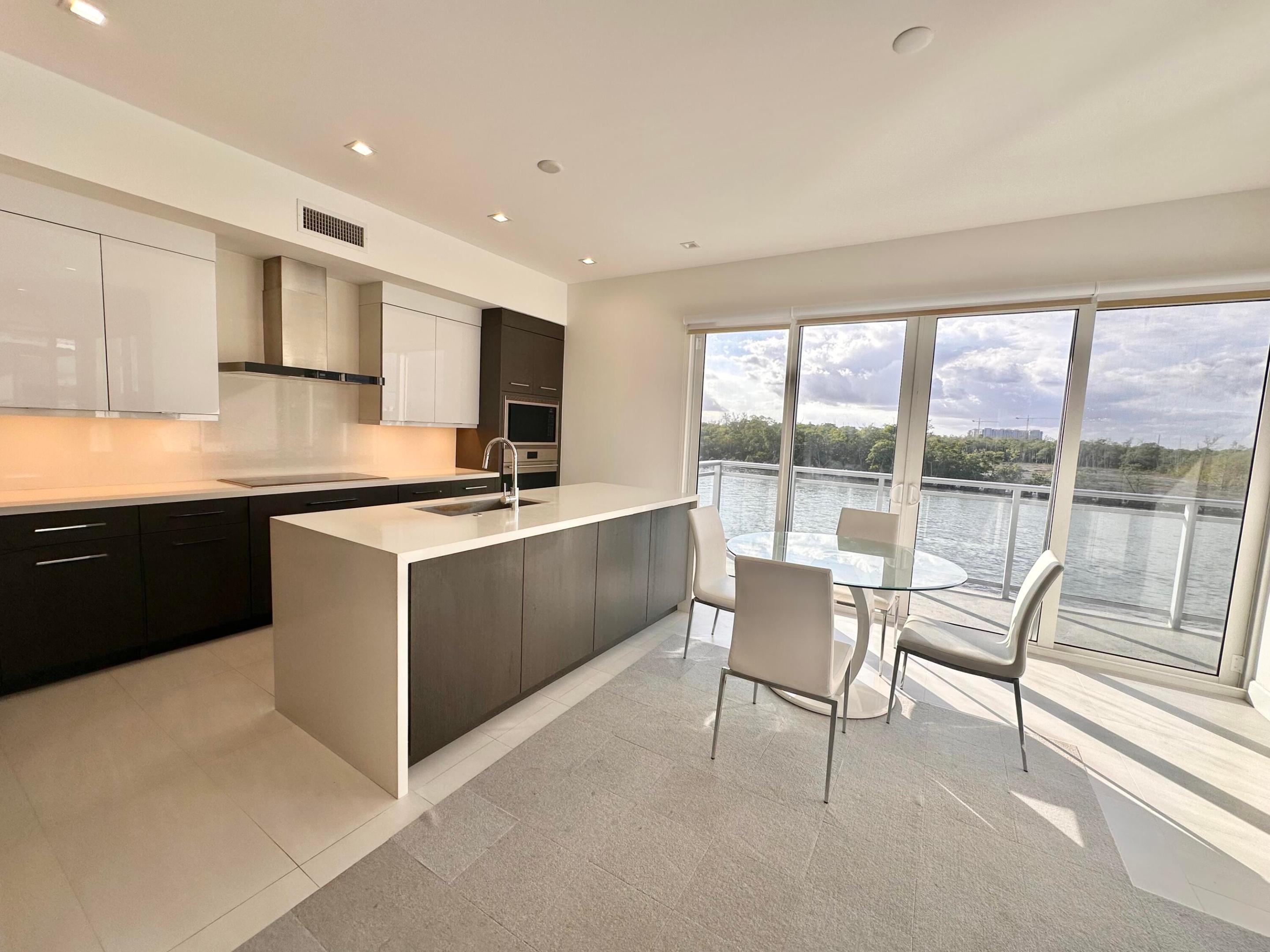 6000 N Ocean Dr #2n Hollywood, FL 33019