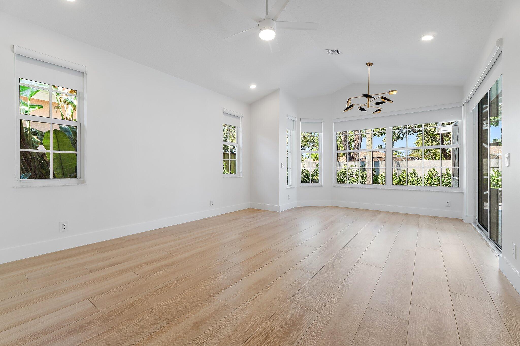 262 Eagleton Estates Palm Beach Gardens, FL 33418