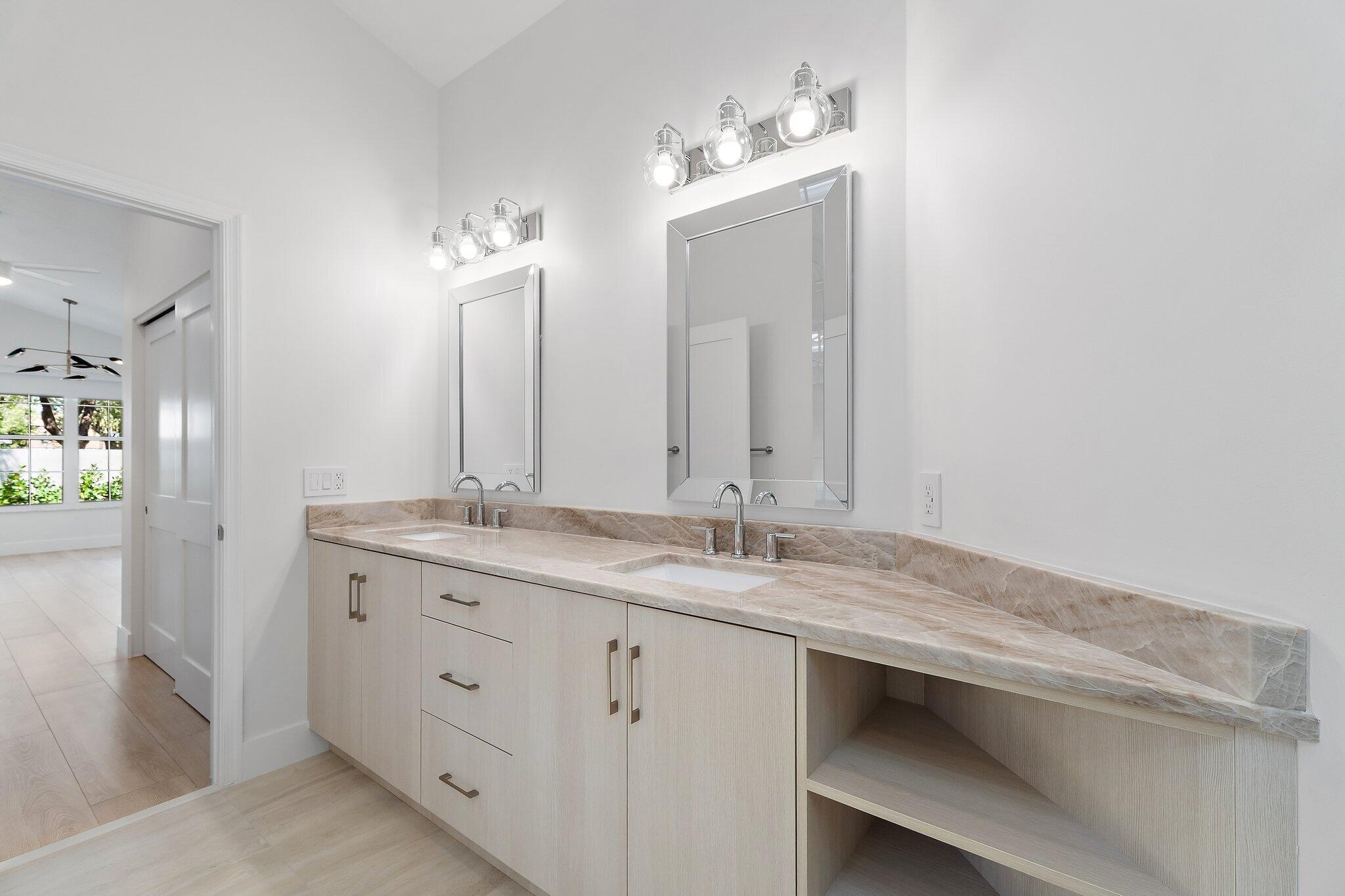 262 Eagleton Estates Palm Beach Gardens, FL 33418