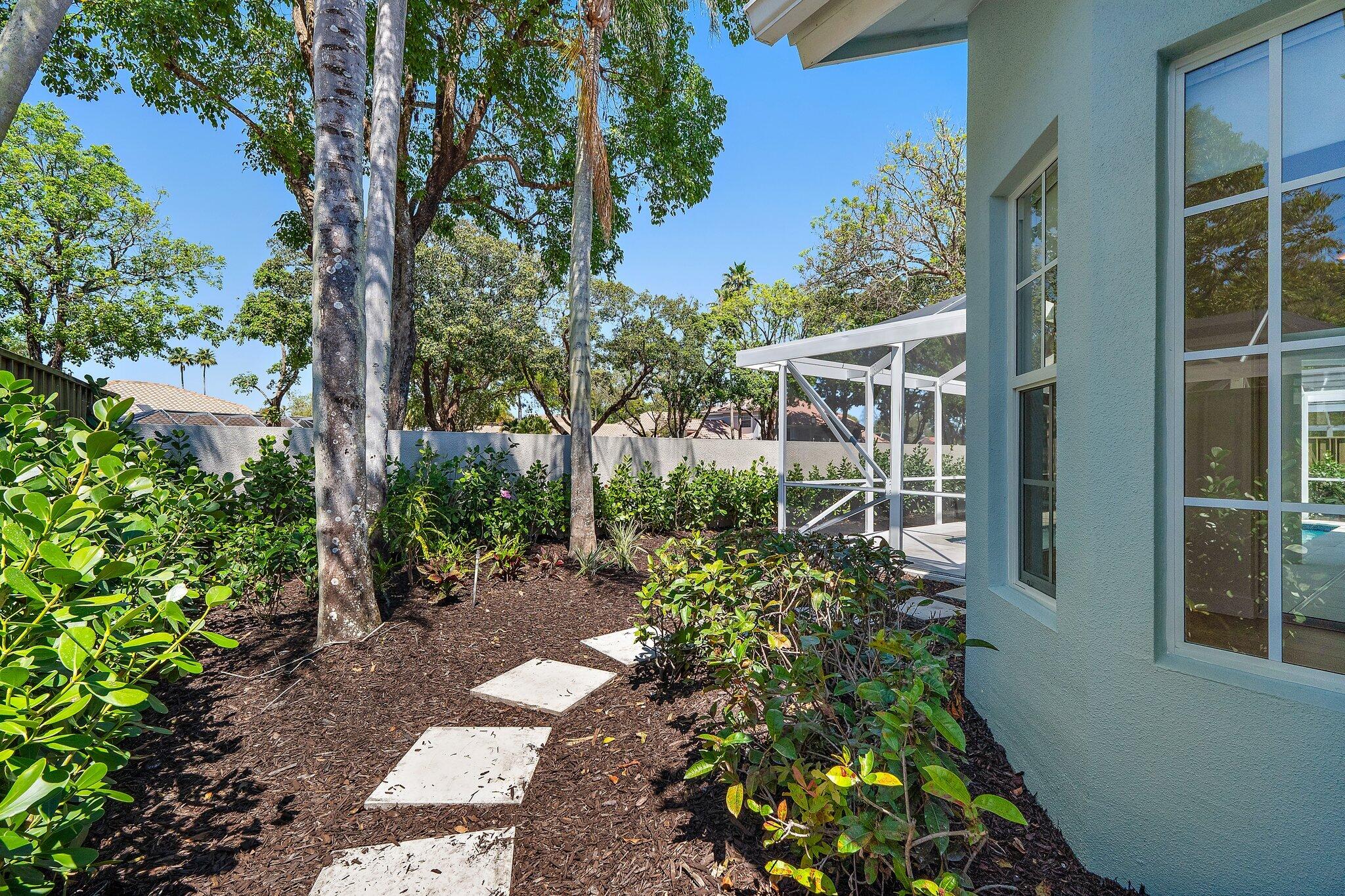 262 Eagleton Estates Palm Beach Gardens, FL 33418