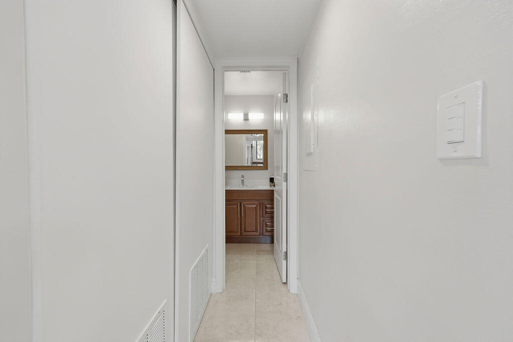 1871 Bayberry #1871 Pembroke Pines, FL 33024