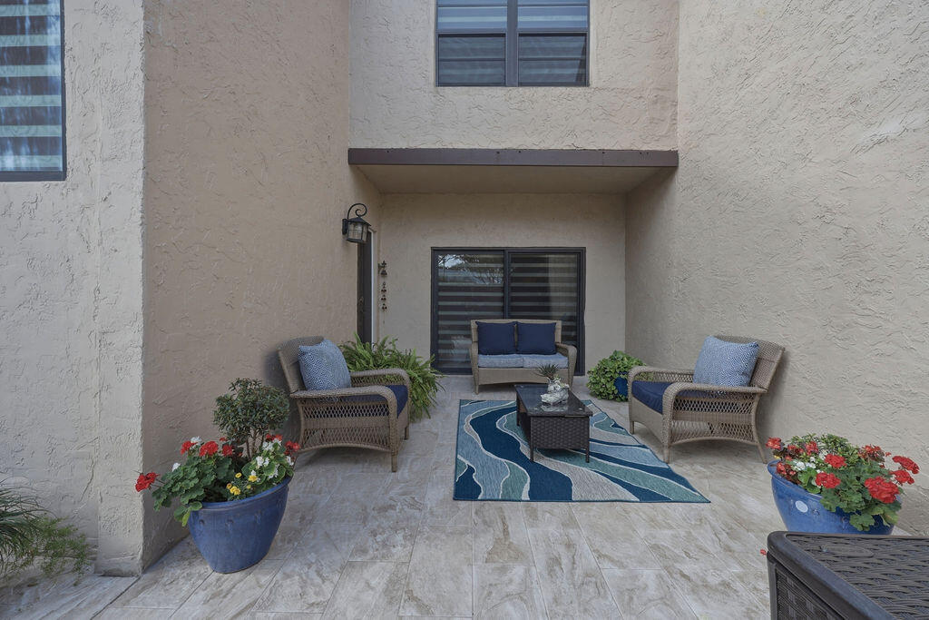 1871 Bayberry #1871 Pembroke Pines, FL 33024