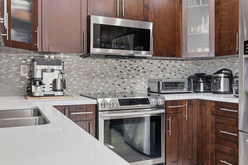 1871 Bayberry #1871 Pembroke Pines, FL 33024