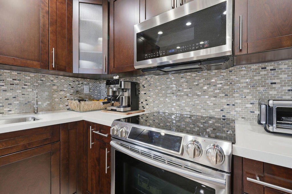 1871 Bayberry #1871 Pembroke Pines, FL 33024