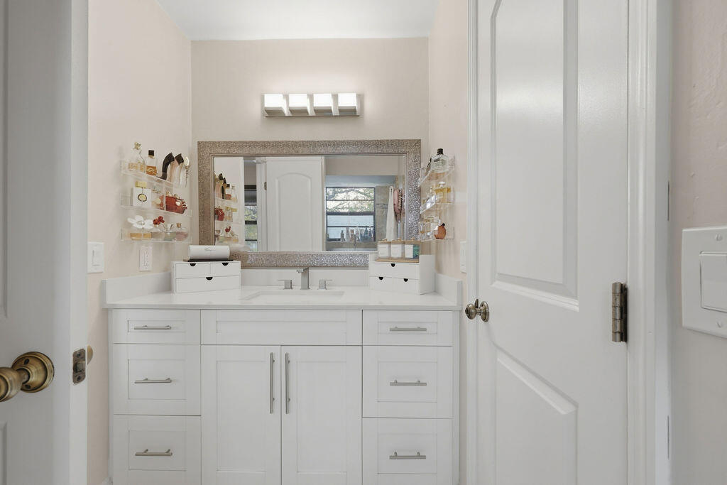 1871 Bayberry #1871 Pembroke Pines, FL 33024