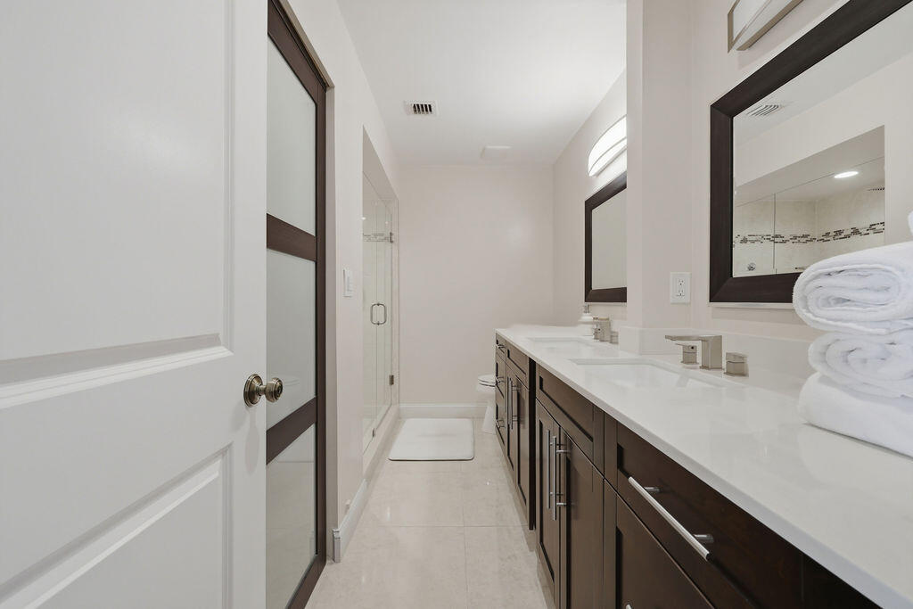 1871 Bayberry #1871 Pembroke Pines, FL 33024