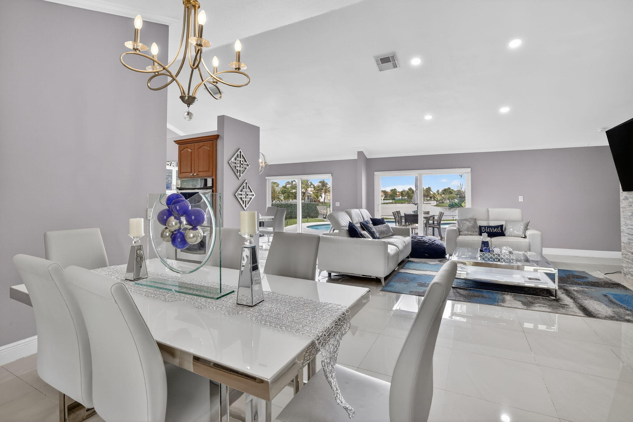 16323 NW 5th Pembroke Pines, FL 33028