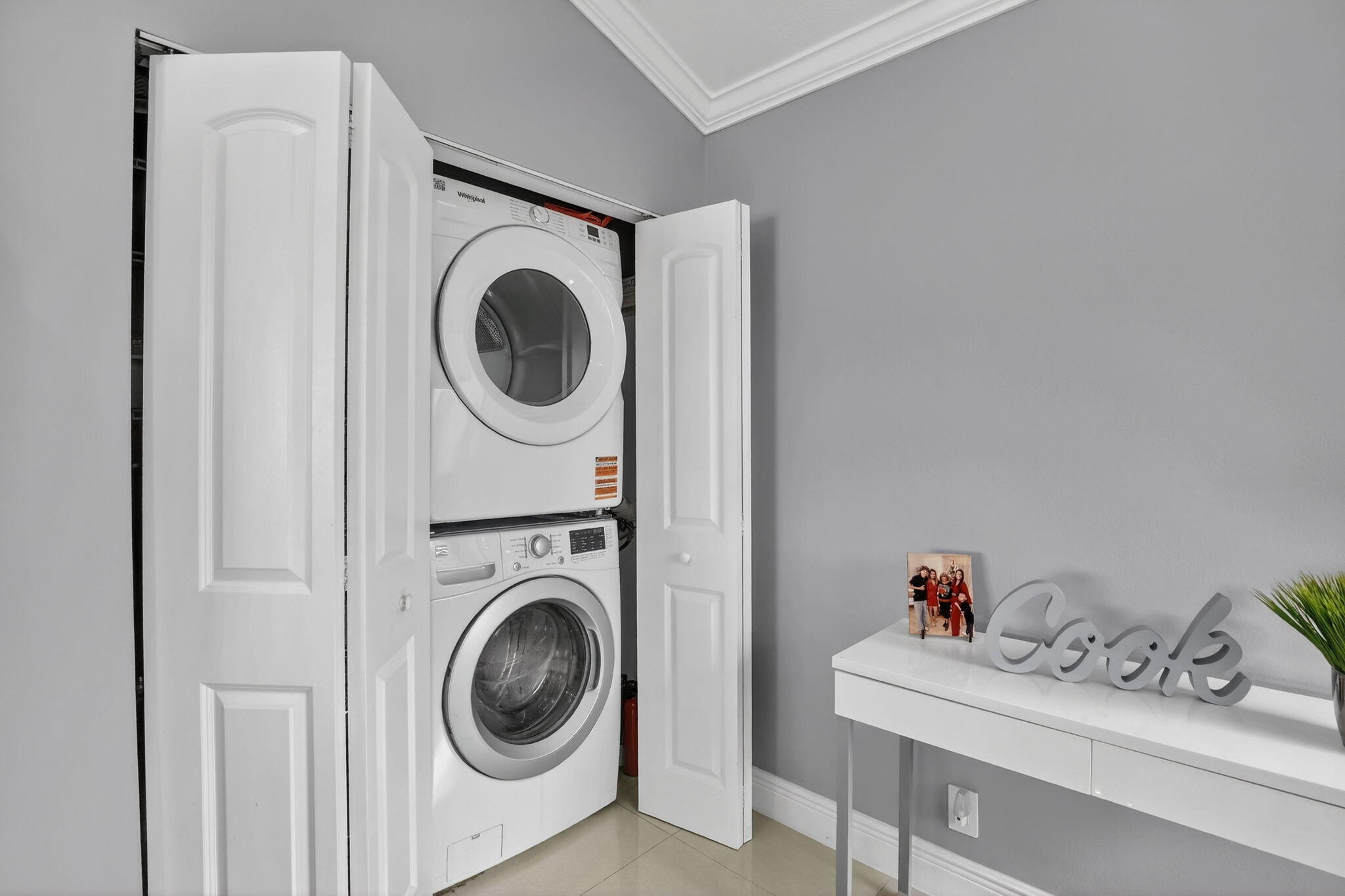 16323 NW 5th Pembroke Pines, FL 33028