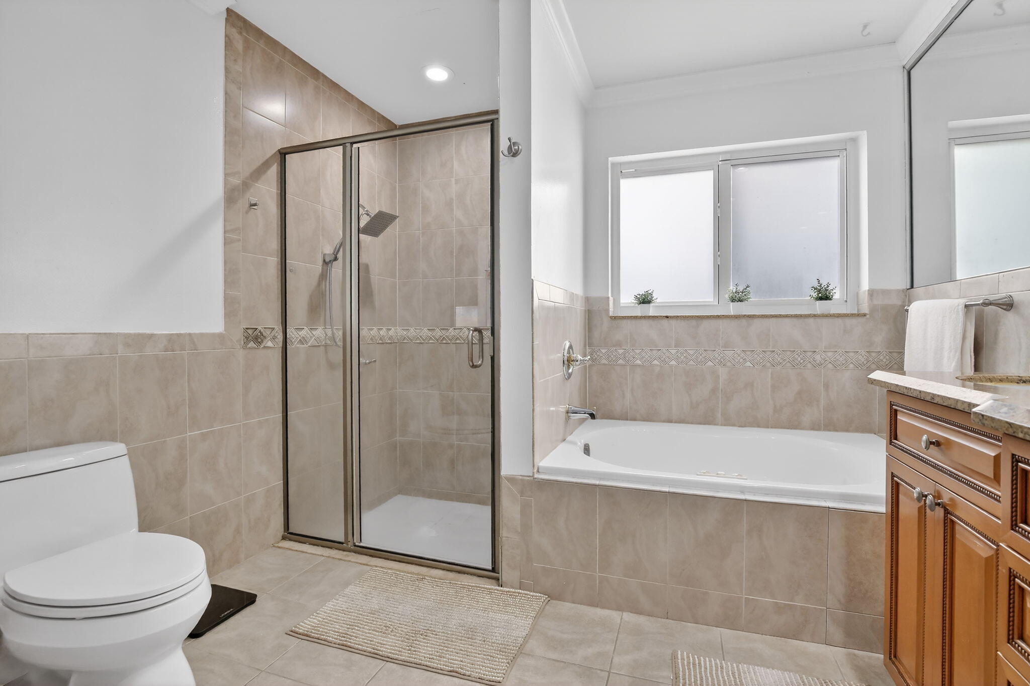 16323 NW 5th Pembroke Pines, FL 33028