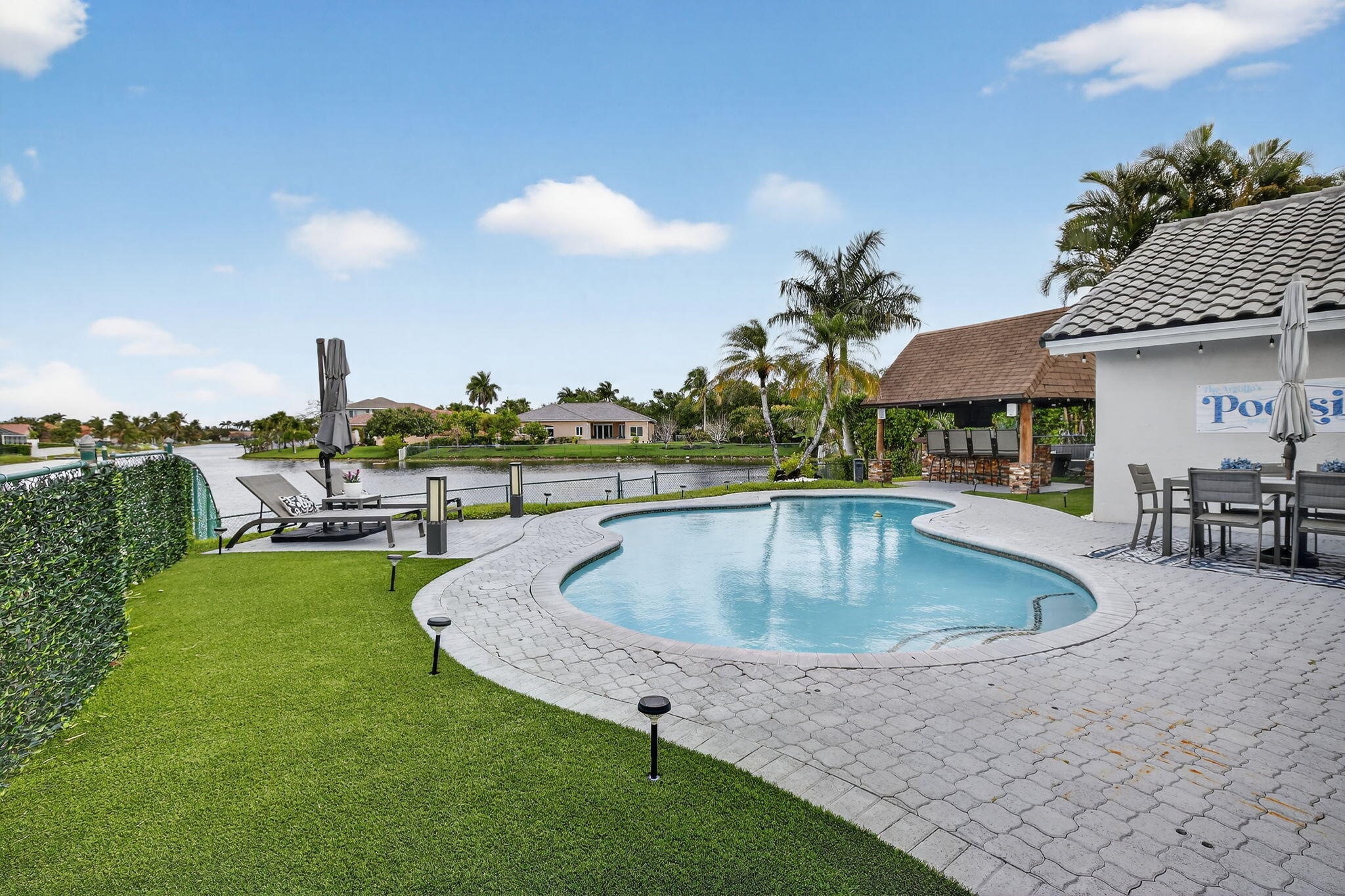 16323 NW 5th Pembroke Pines, FL 33028