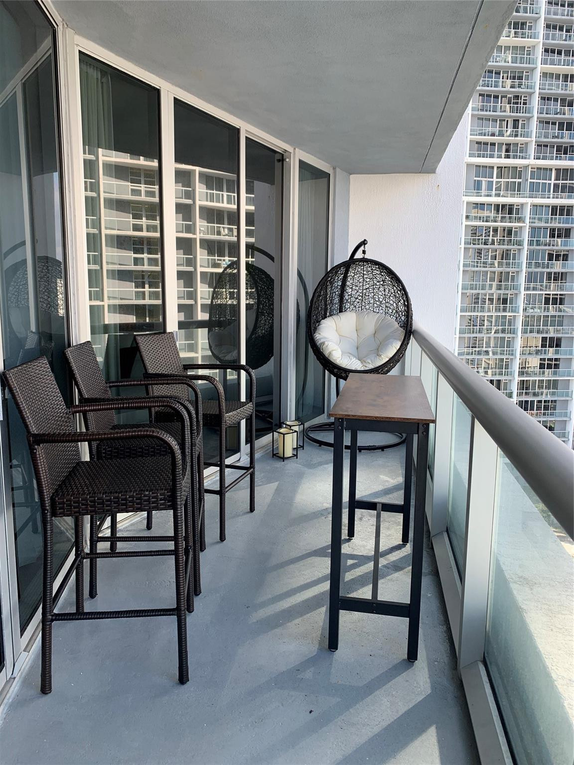 image Icon Brickell II10