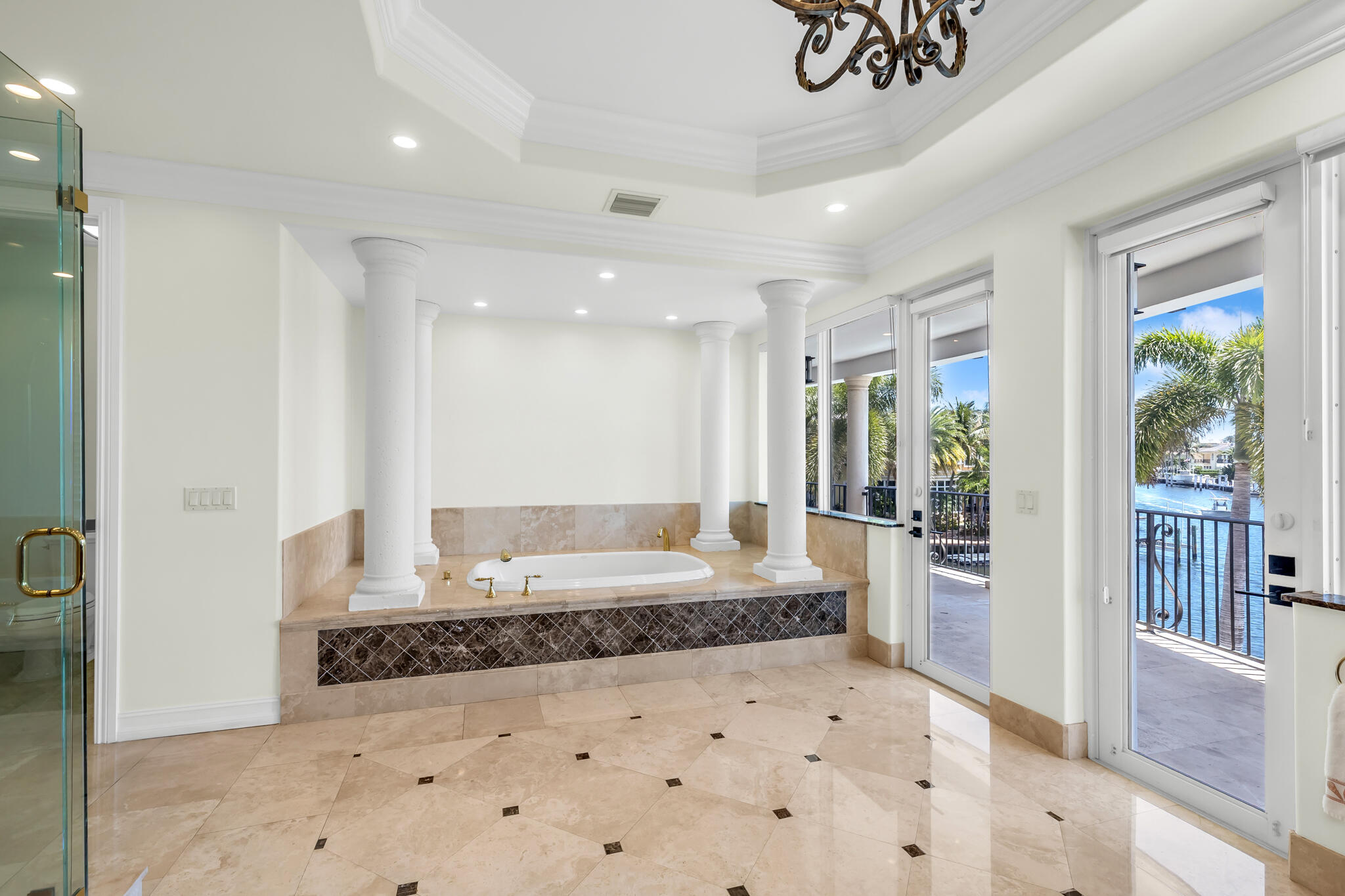 3700 NE 28th Lighthouse Point, FL 33064