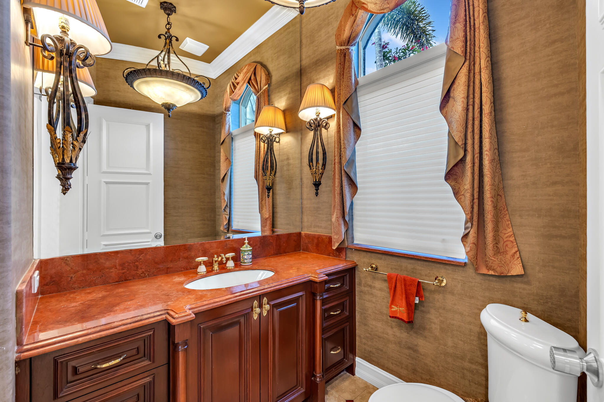 3700 NE 28th Lighthouse Point, FL 33064