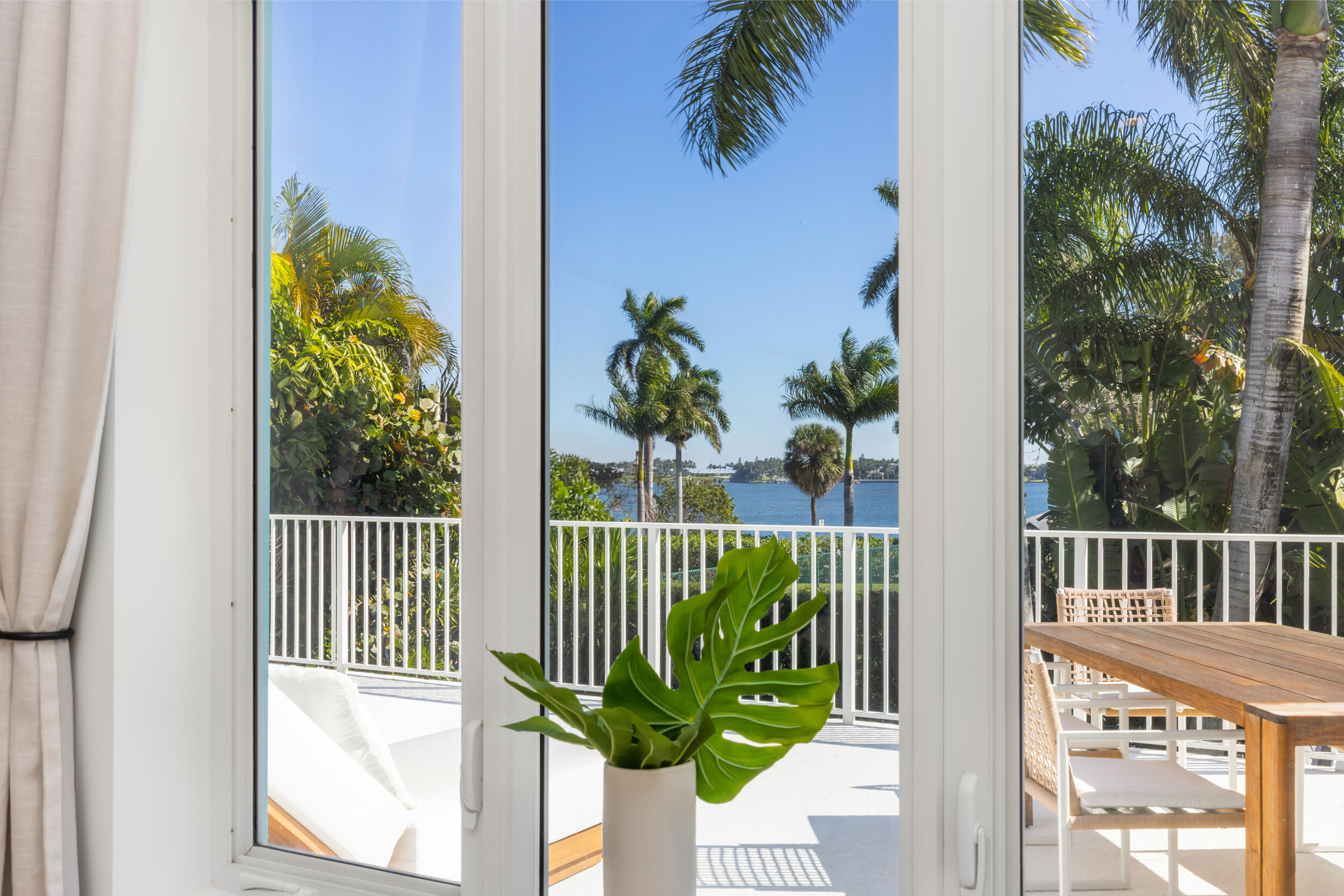 121 Seville Rd West Palm Beach, FL 33405