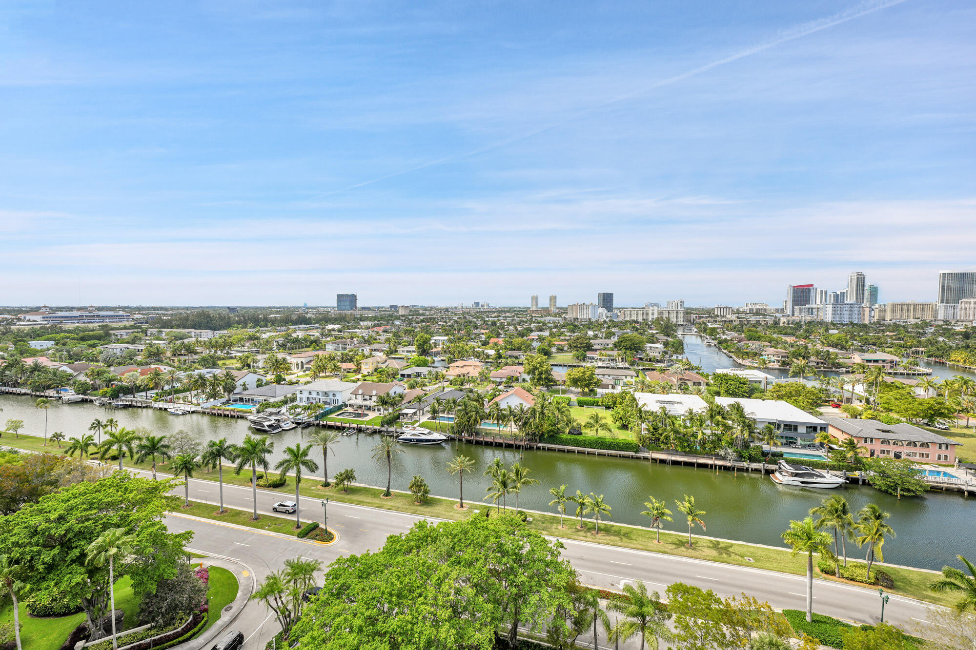 3640 Yacht Clb #1501 Aventura, FL 33180