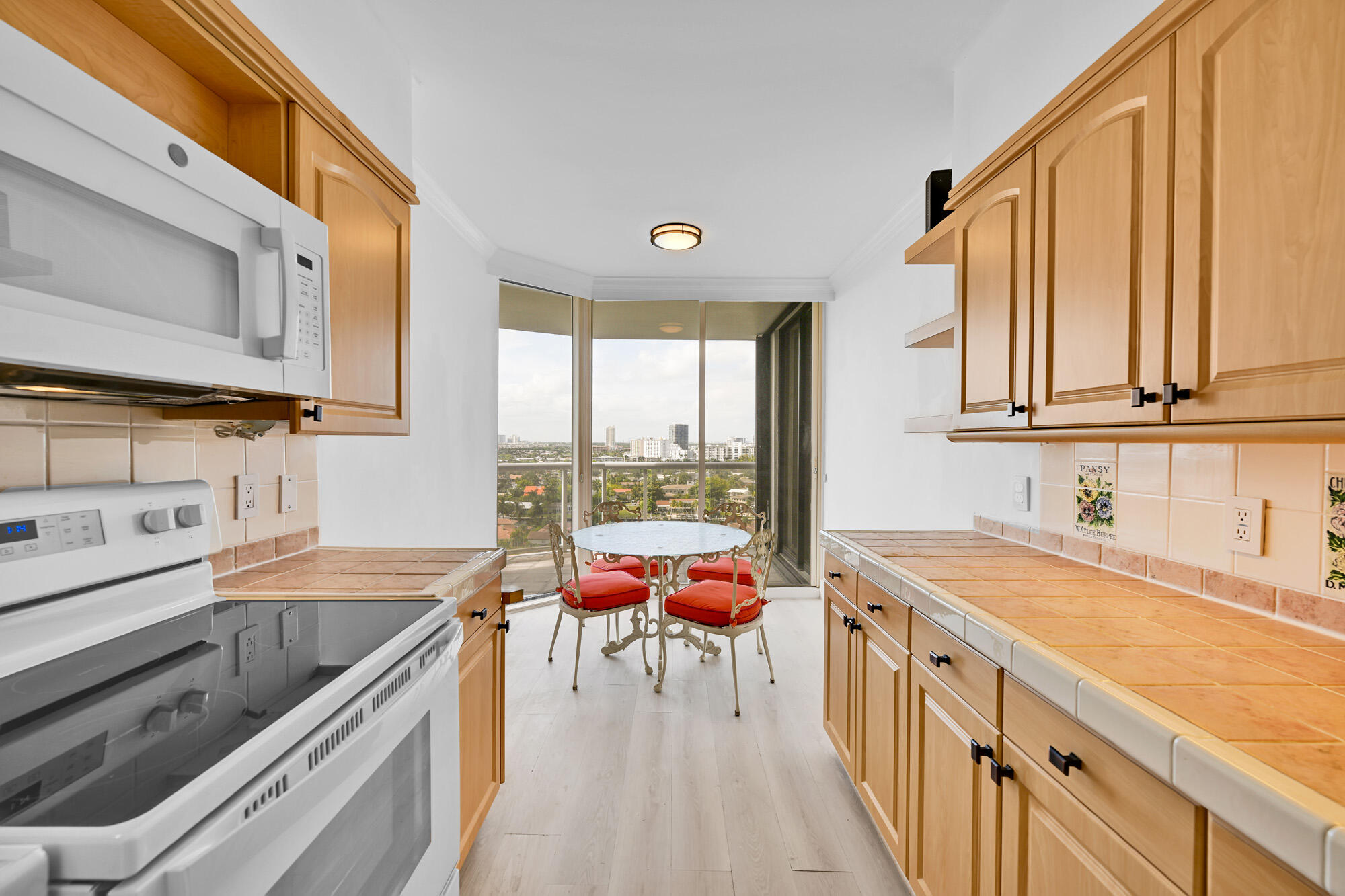 3640 Yacht Clb #1501 Aventura, FL 33180