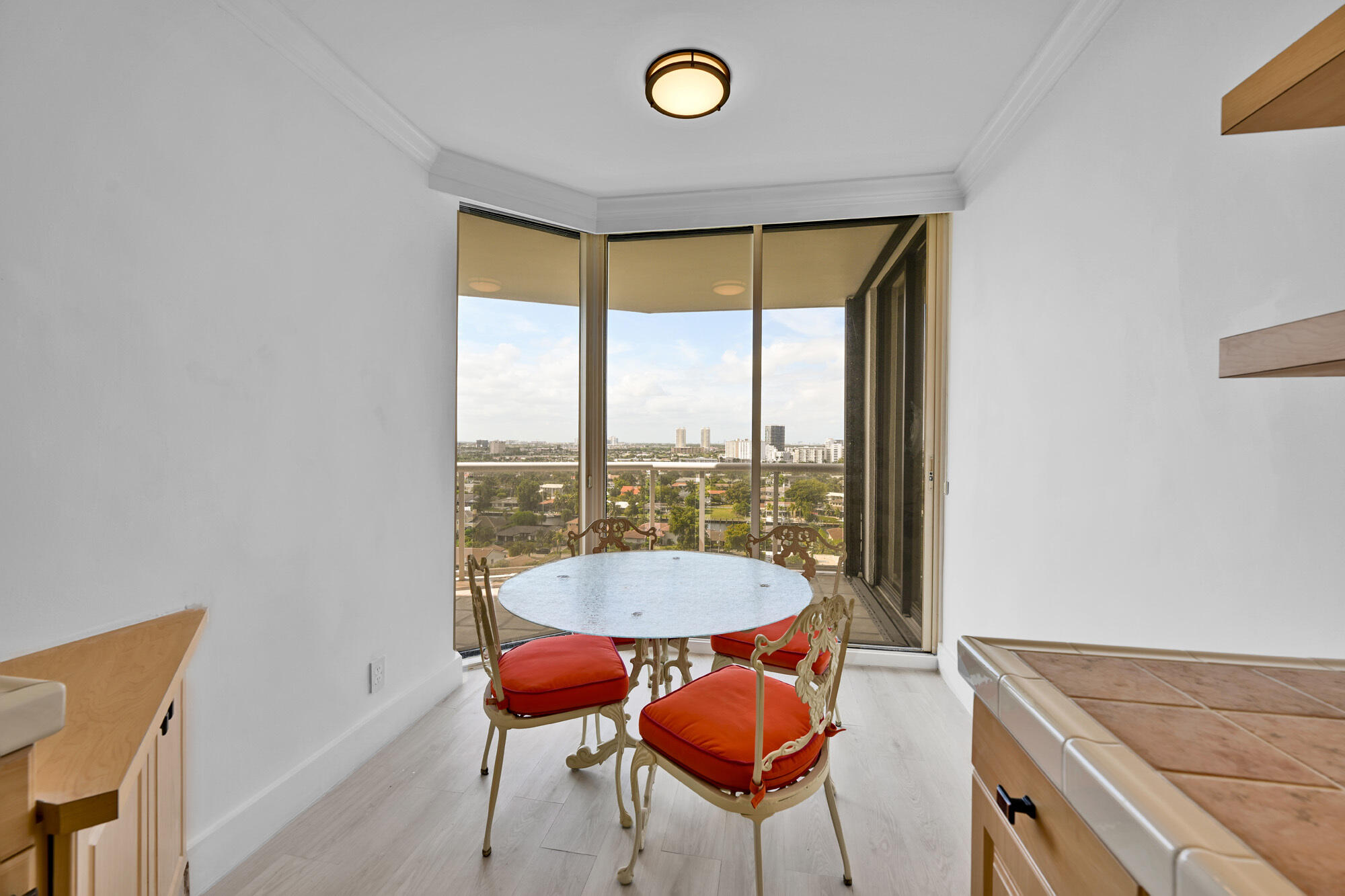 3640 Yacht Clb #1501 Aventura, FL 33180