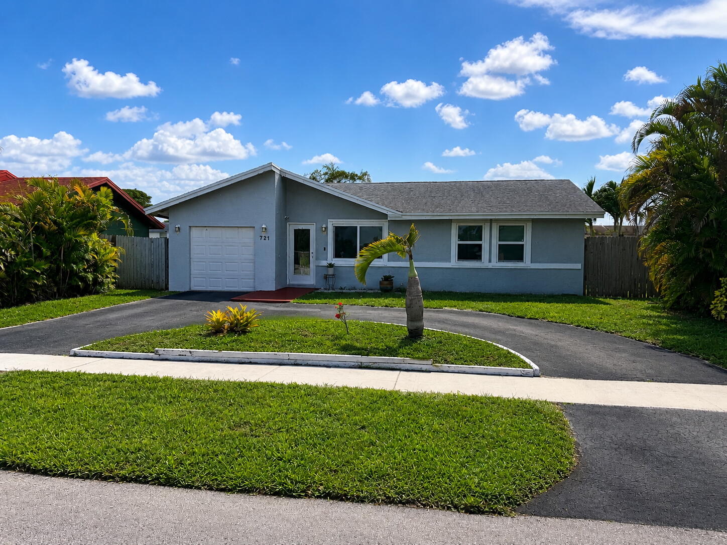 721 SW 79th