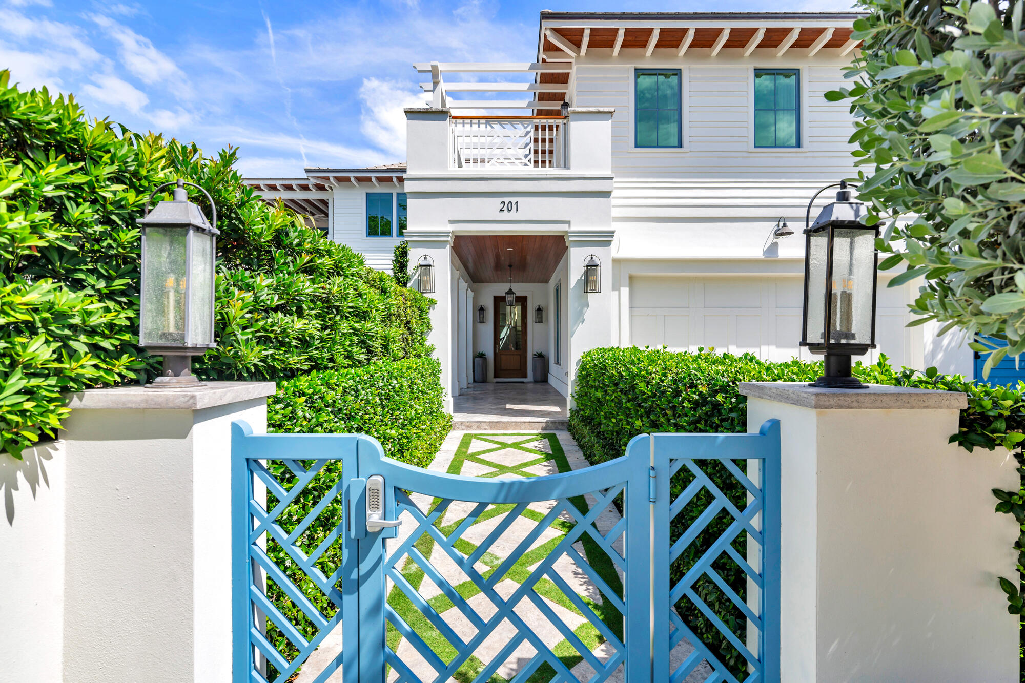 201 Puritan West Palm Beach, FL 33405
