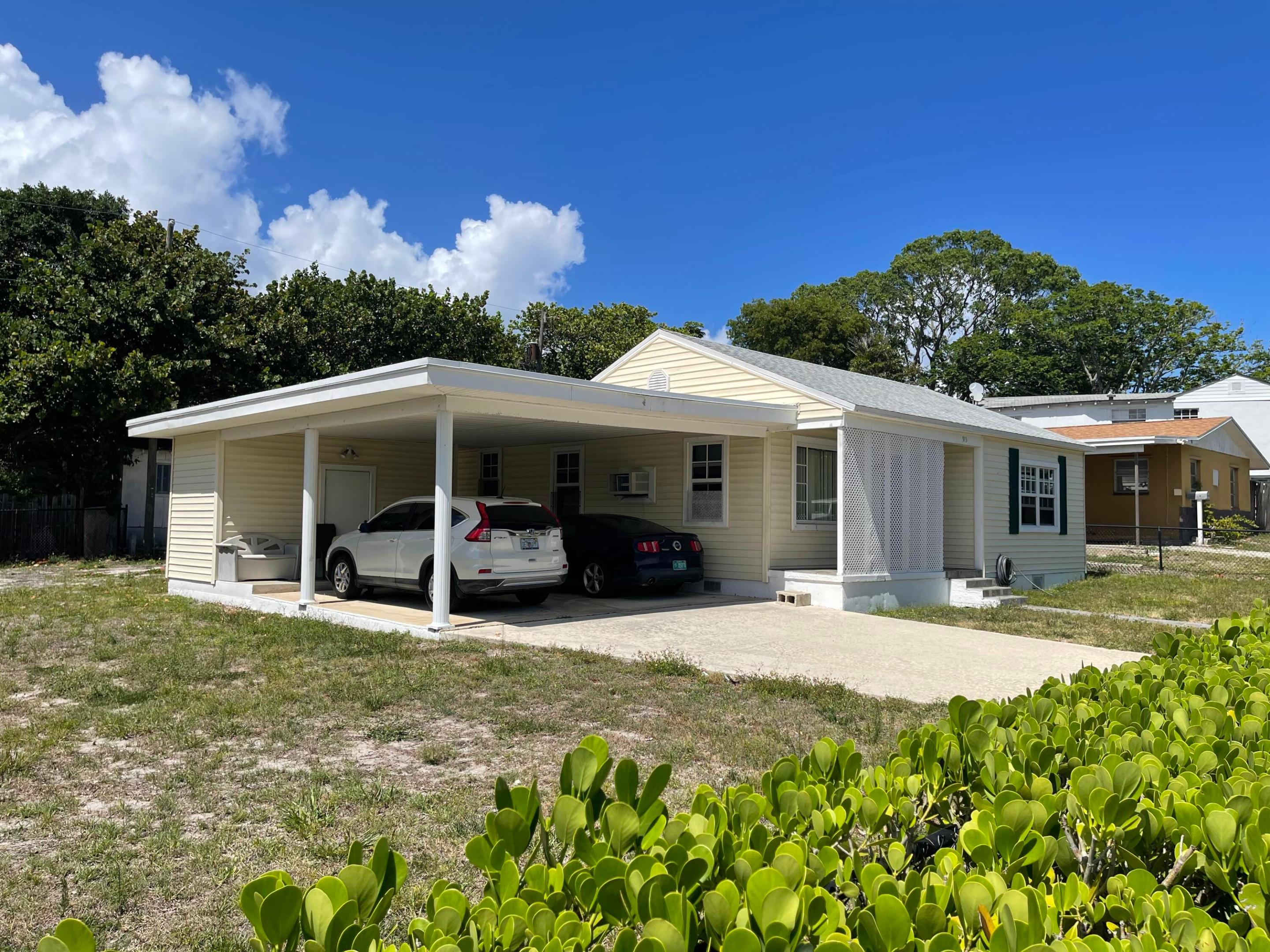 915 33rd West Palm Beach, FL 33407