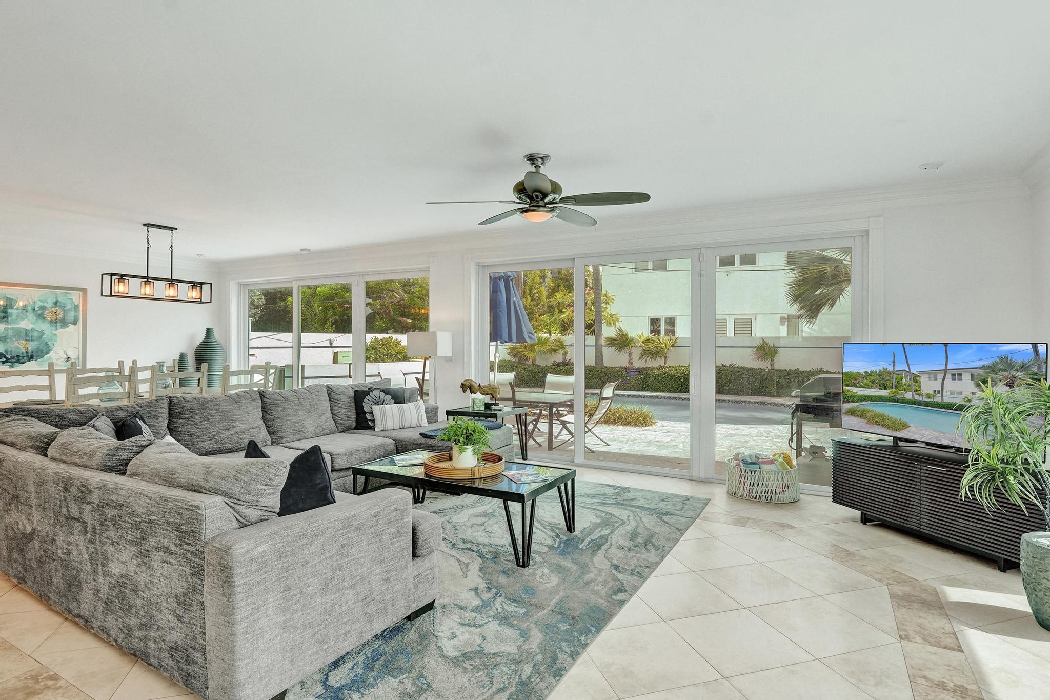 Undisclosed Address Fort Lauderdale, FL 33305