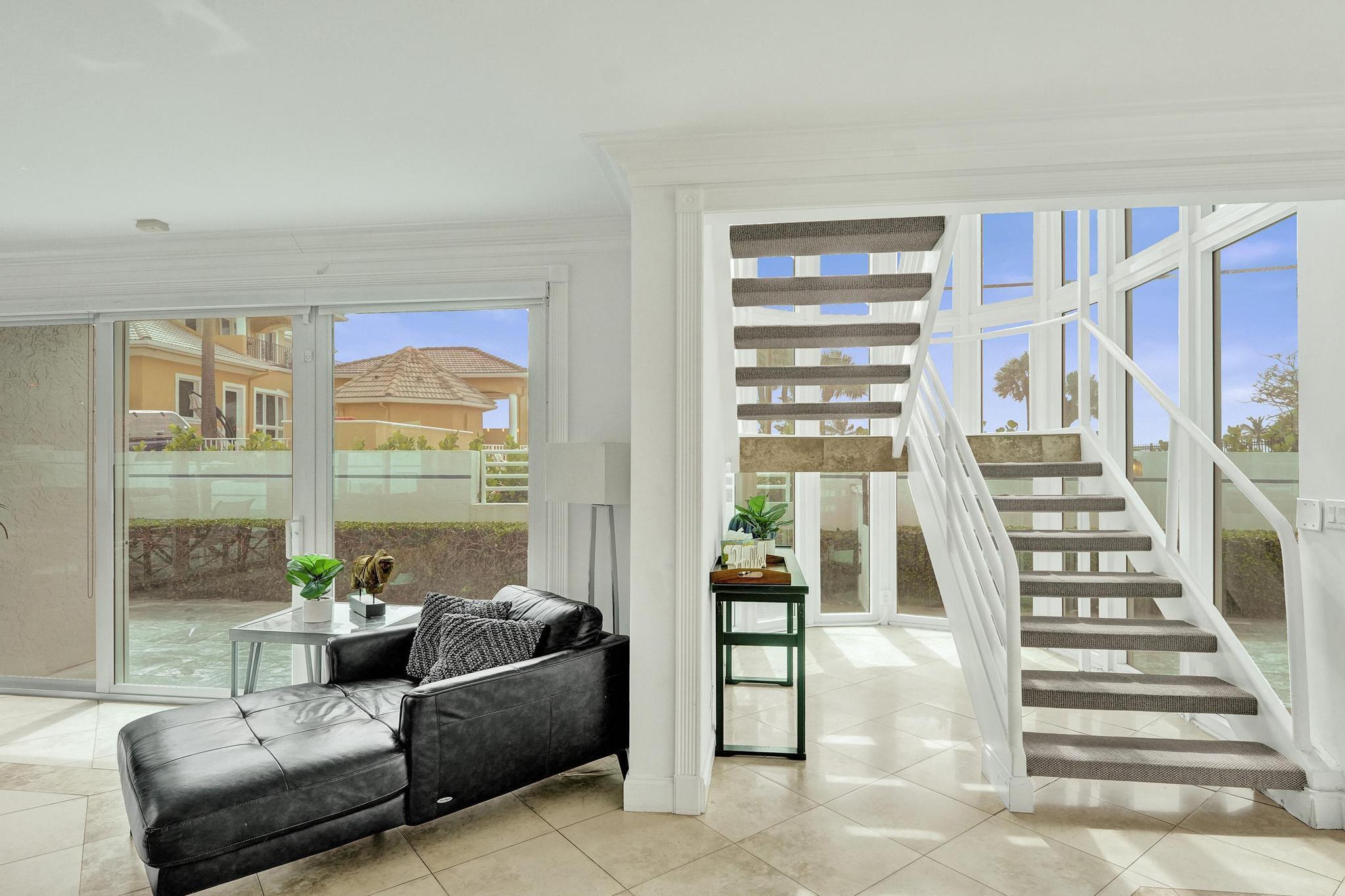 Undisclosed Address Fort Lauderdale, FL 33305