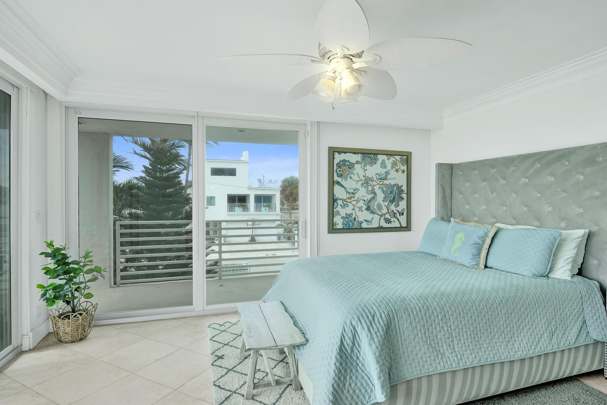 Undisclosed Address Fort Lauderdale, FL 33305