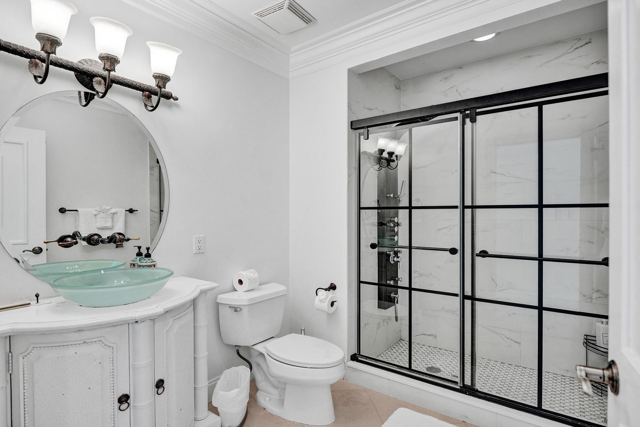 Undisclosed Address Fort Lauderdale, FL 33305