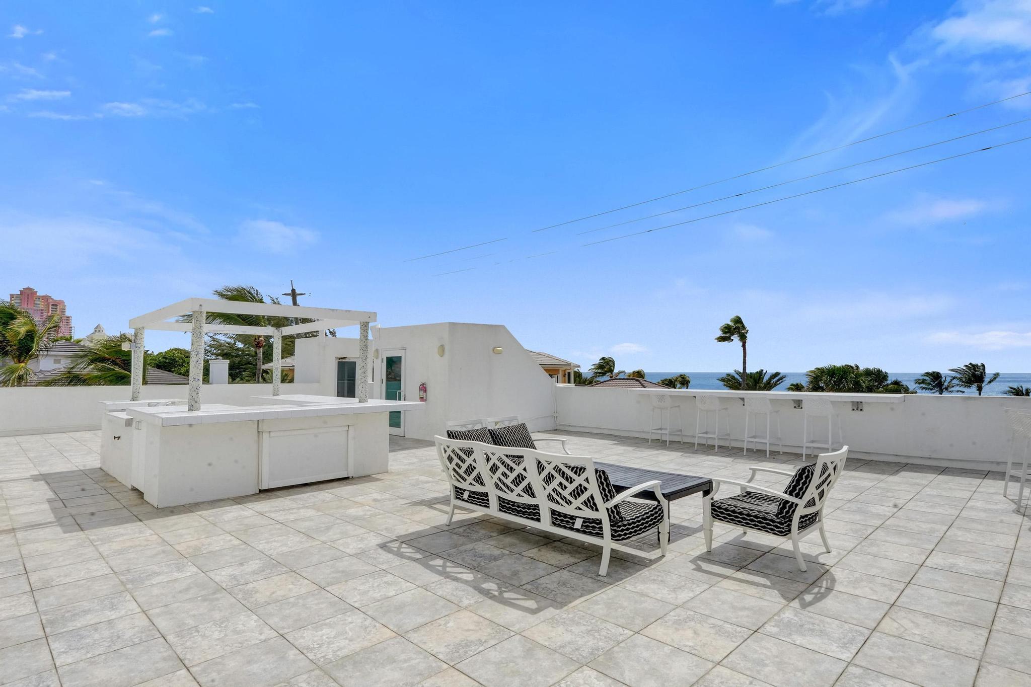 Undisclosed Address Fort Lauderdale, FL 33305