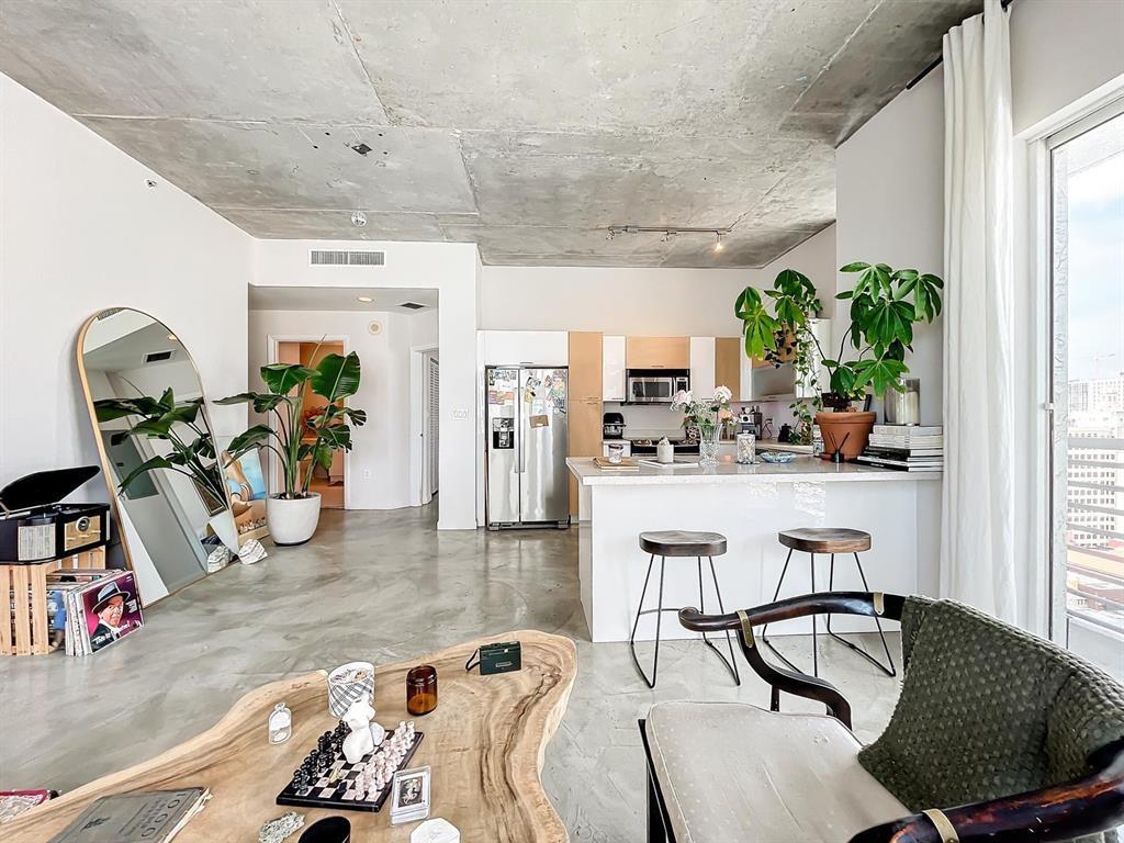 image Loft Downtown I6