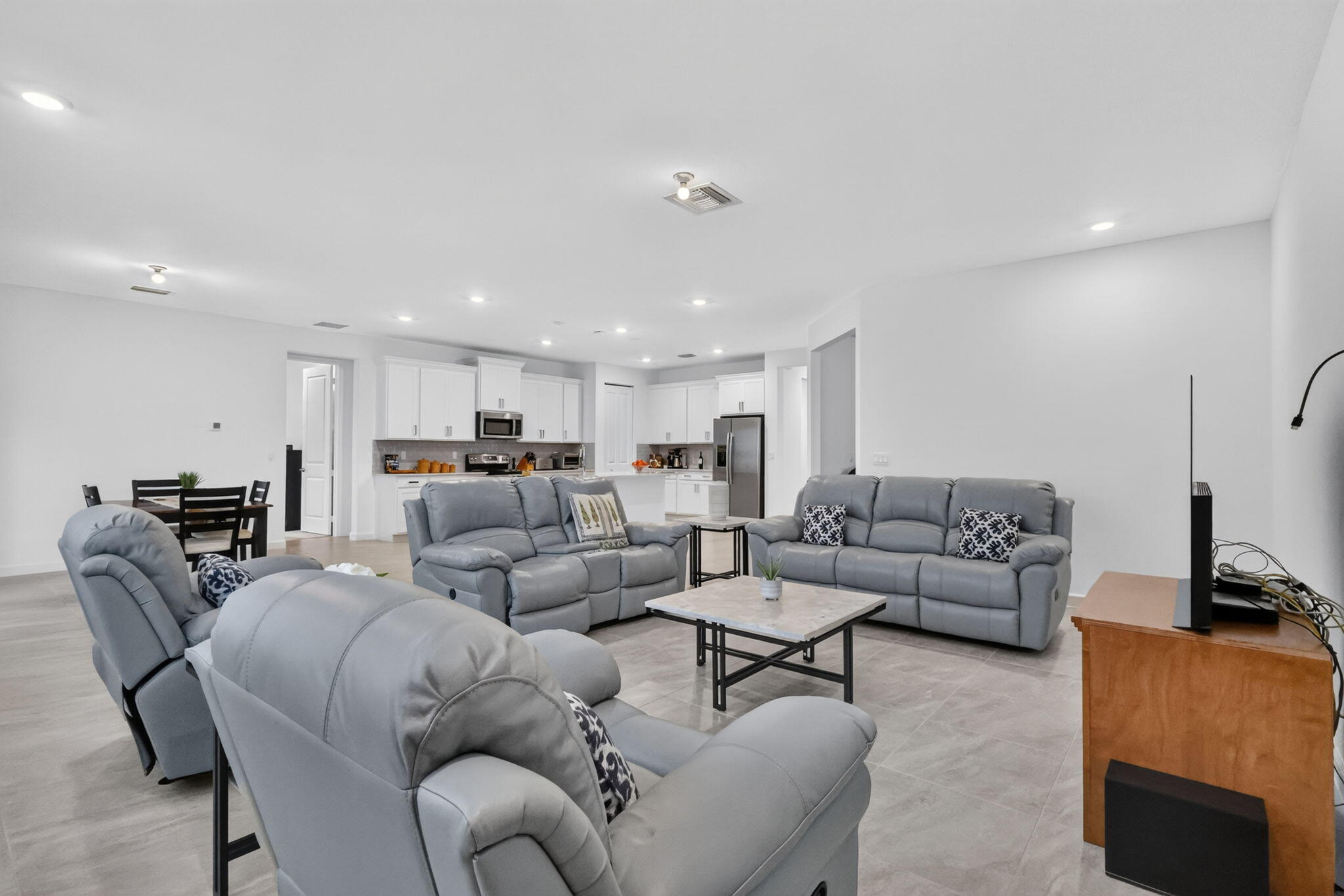 3129 Streng Ln Royal Palm Beach, FL 33411