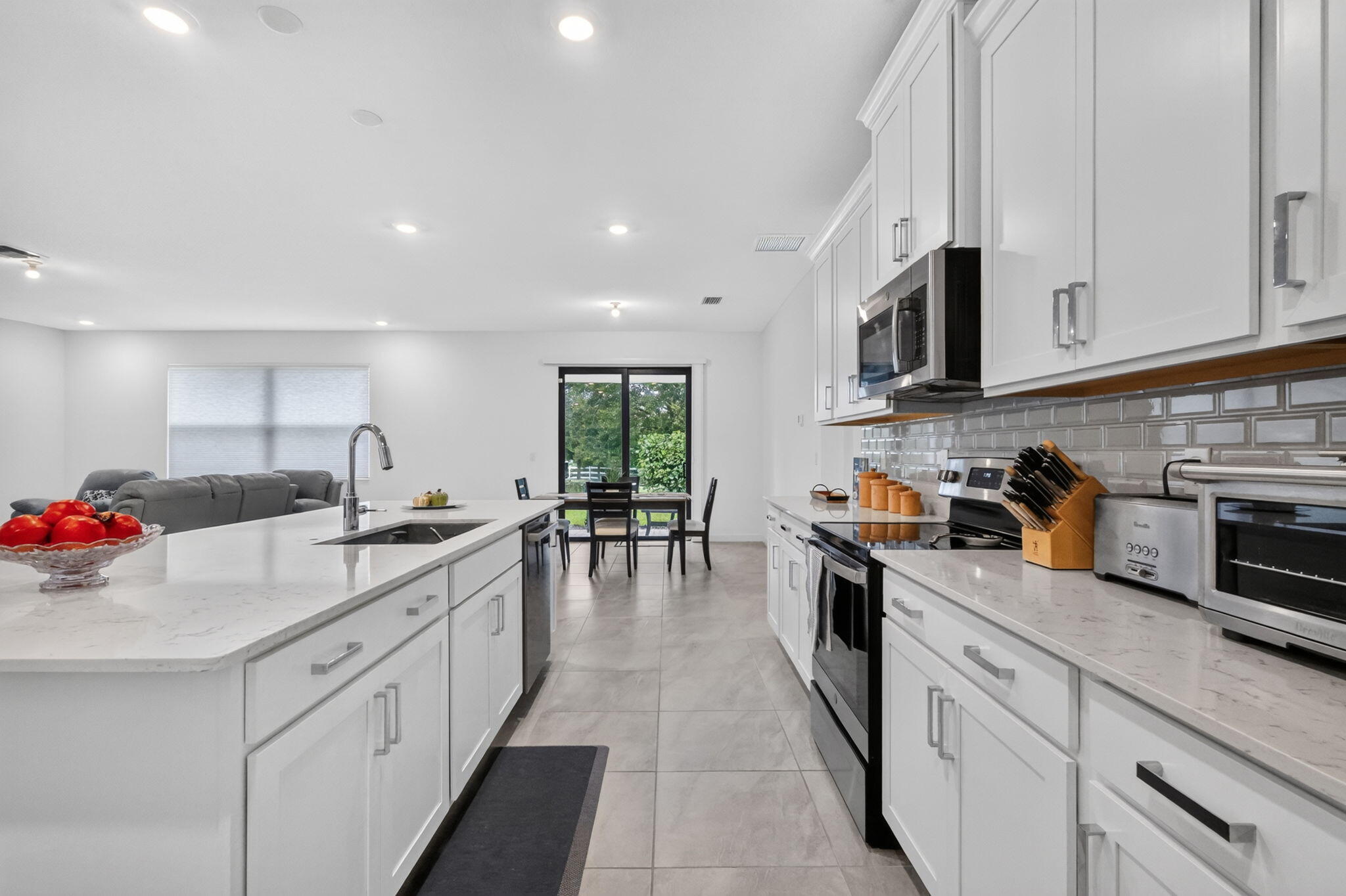 3129 Streng Ln Royal Palm Beach, FL 33411