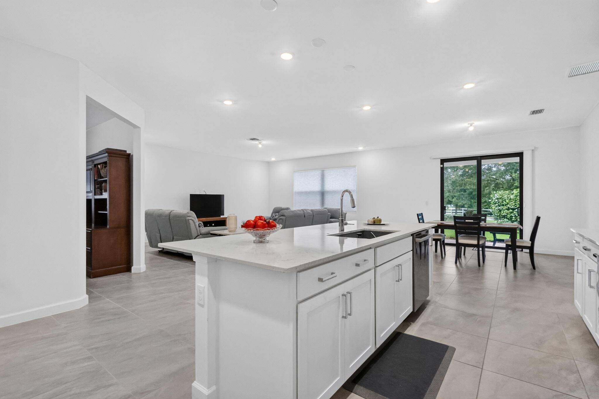 3129 Streng Ln Royal Palm Beach, FL 33411