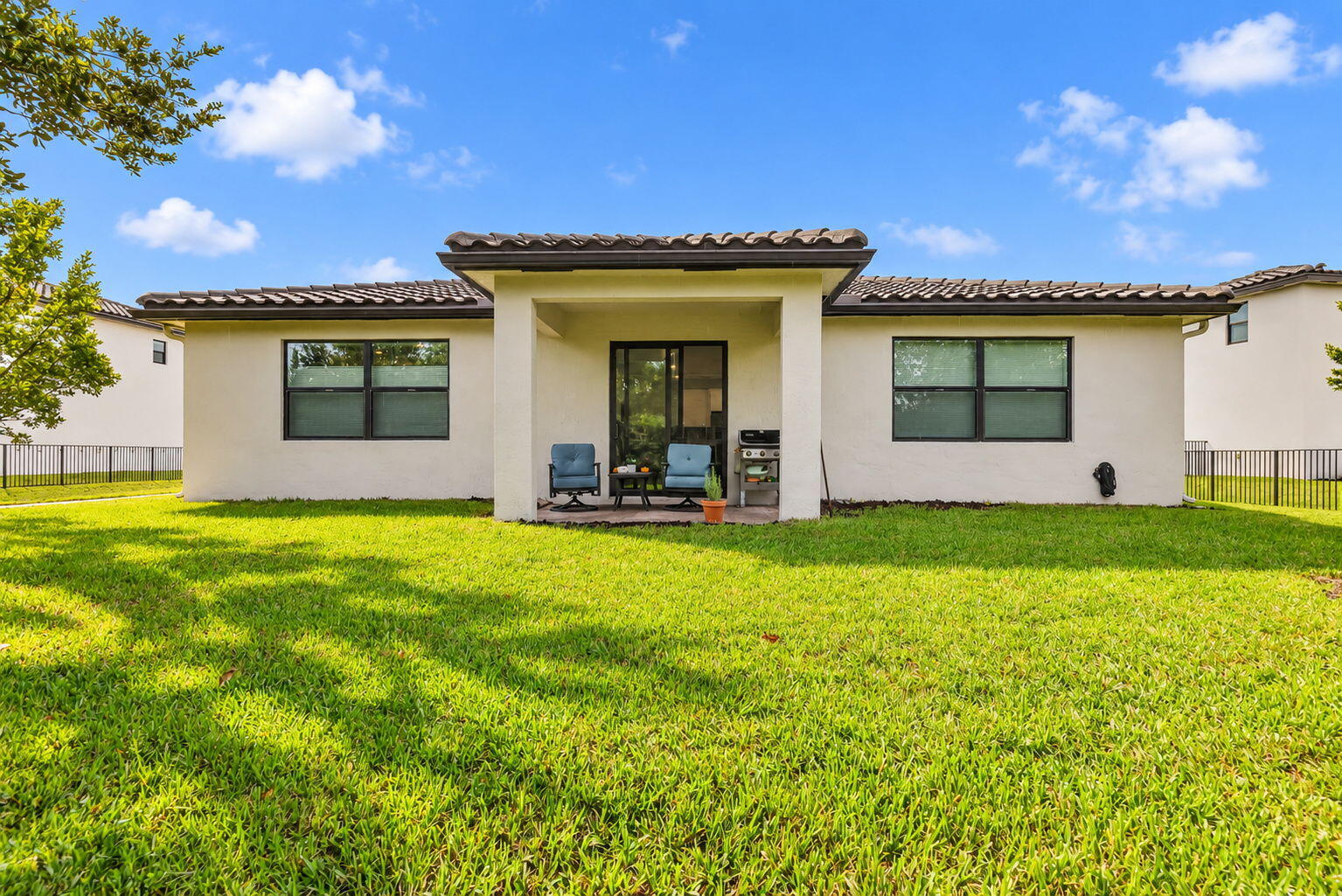 3129 Streng Ln Royal Palm Beach, FL 33411