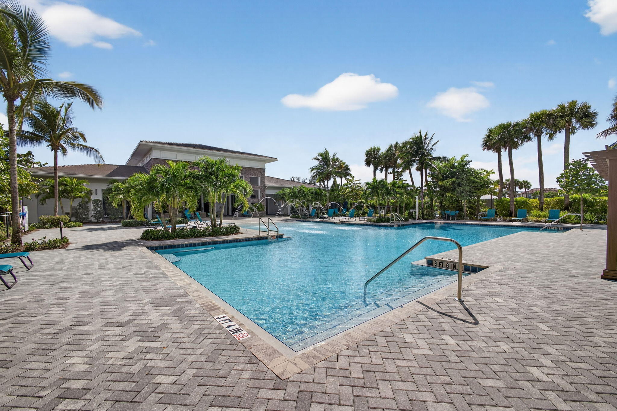 3129 Streng Ln Royal Palm Beach, FL 33411