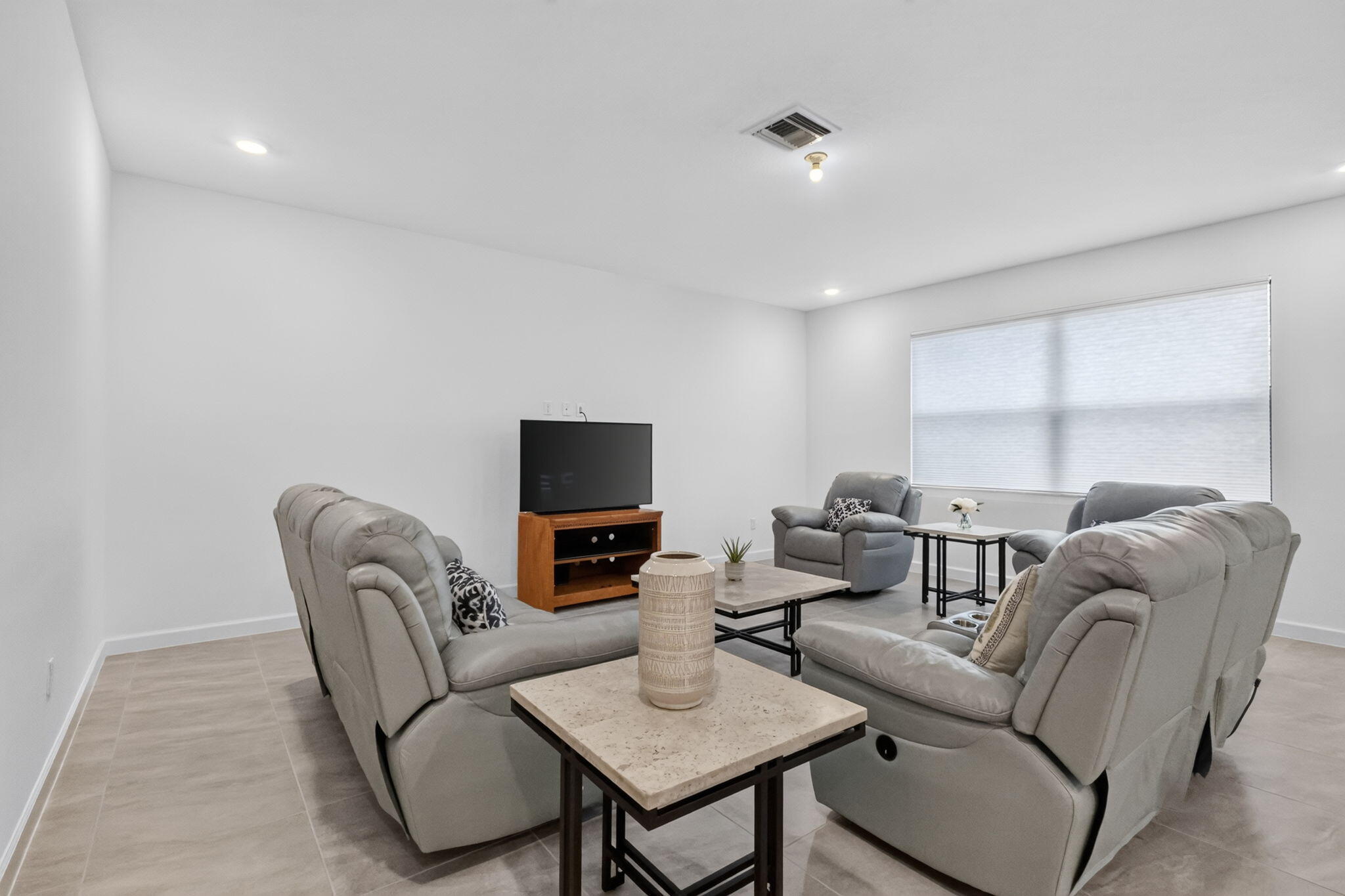 3129 Streng Ln Royal Palm Beach, FL 33411