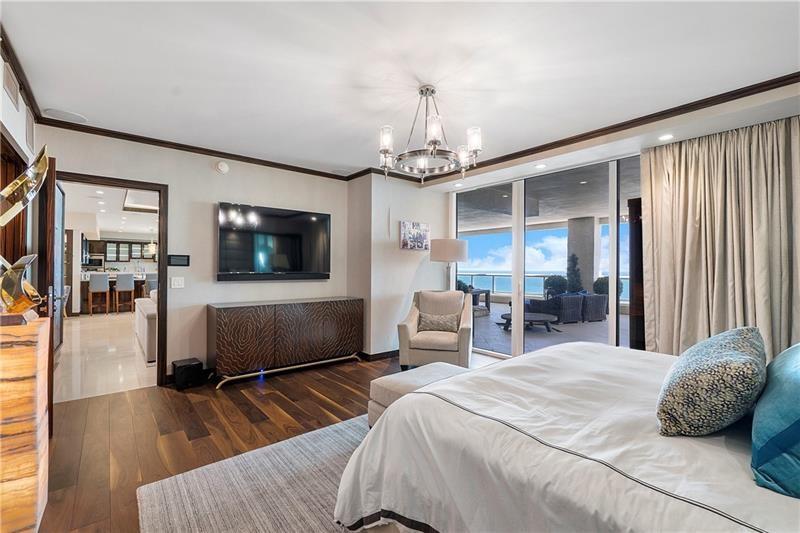 101 S Fort Lauderdale Bch Blvd #PH 2703 Fort Lauderdale, FL 33316