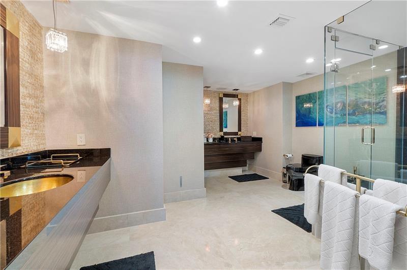 101 S Fort Lauderdale Bch Blvd #PH 2703 Fort Lauderdale, FL 33316