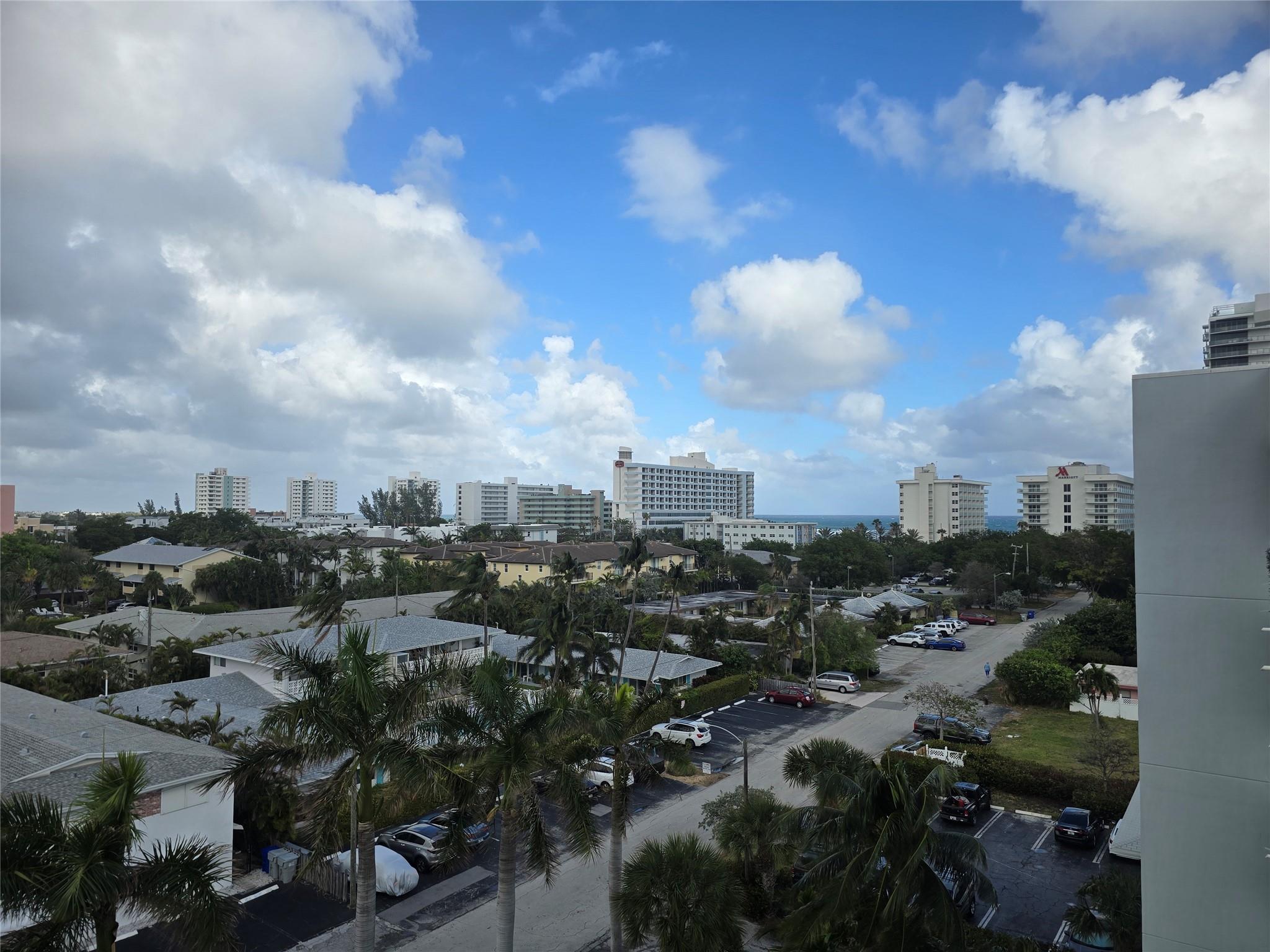 3212 NE 12th St #303,Pompano Beach, FL 33062
