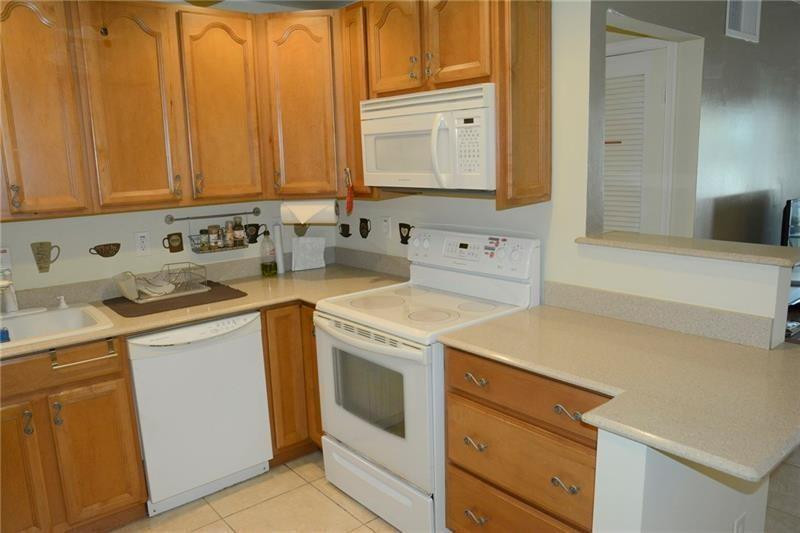 6499 Bay Clb Dr #2 Fort Lauderdale, FL 33308