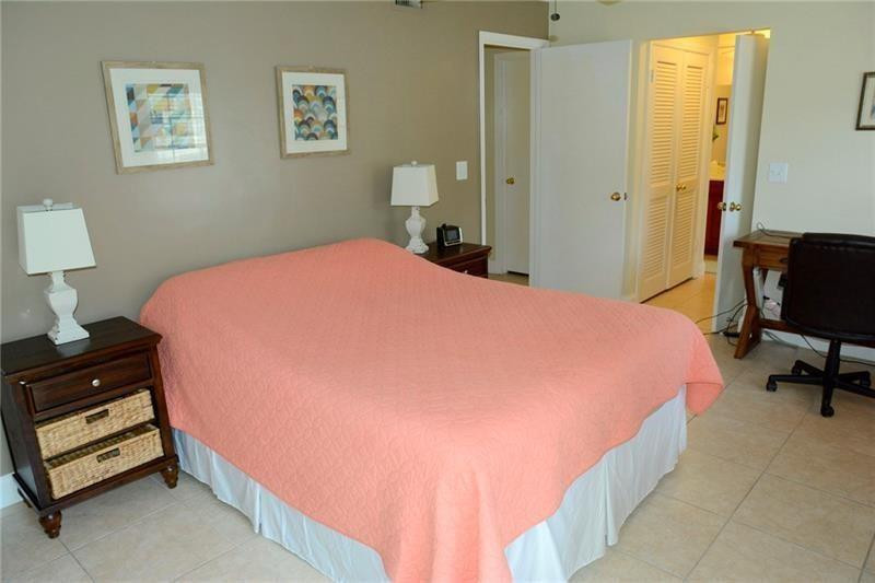 6499 Bay Clb Dr #2 Fort Lauderdale, FL 33308