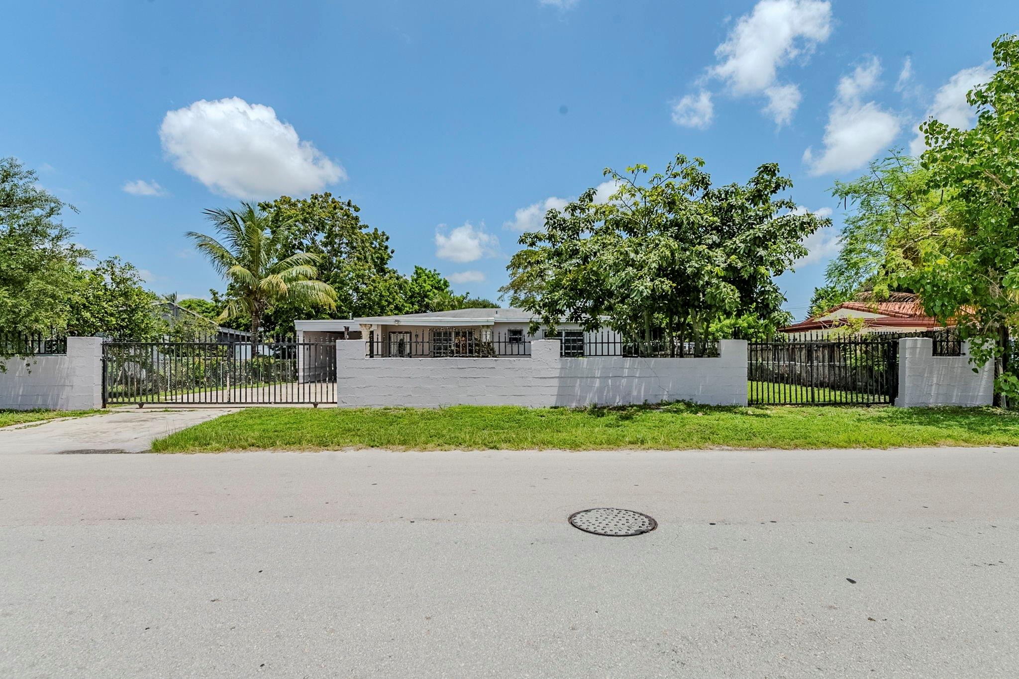 745 NW 144th St