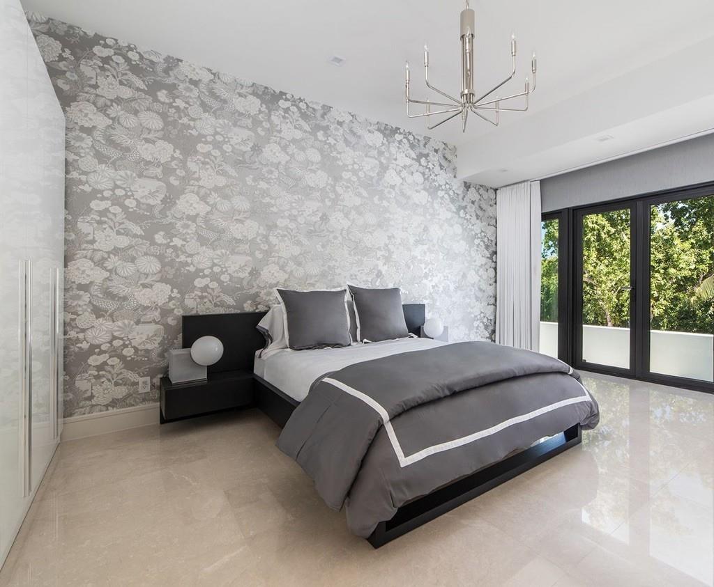 529 Bontona Ave Fort Lauderdale, FL 33301