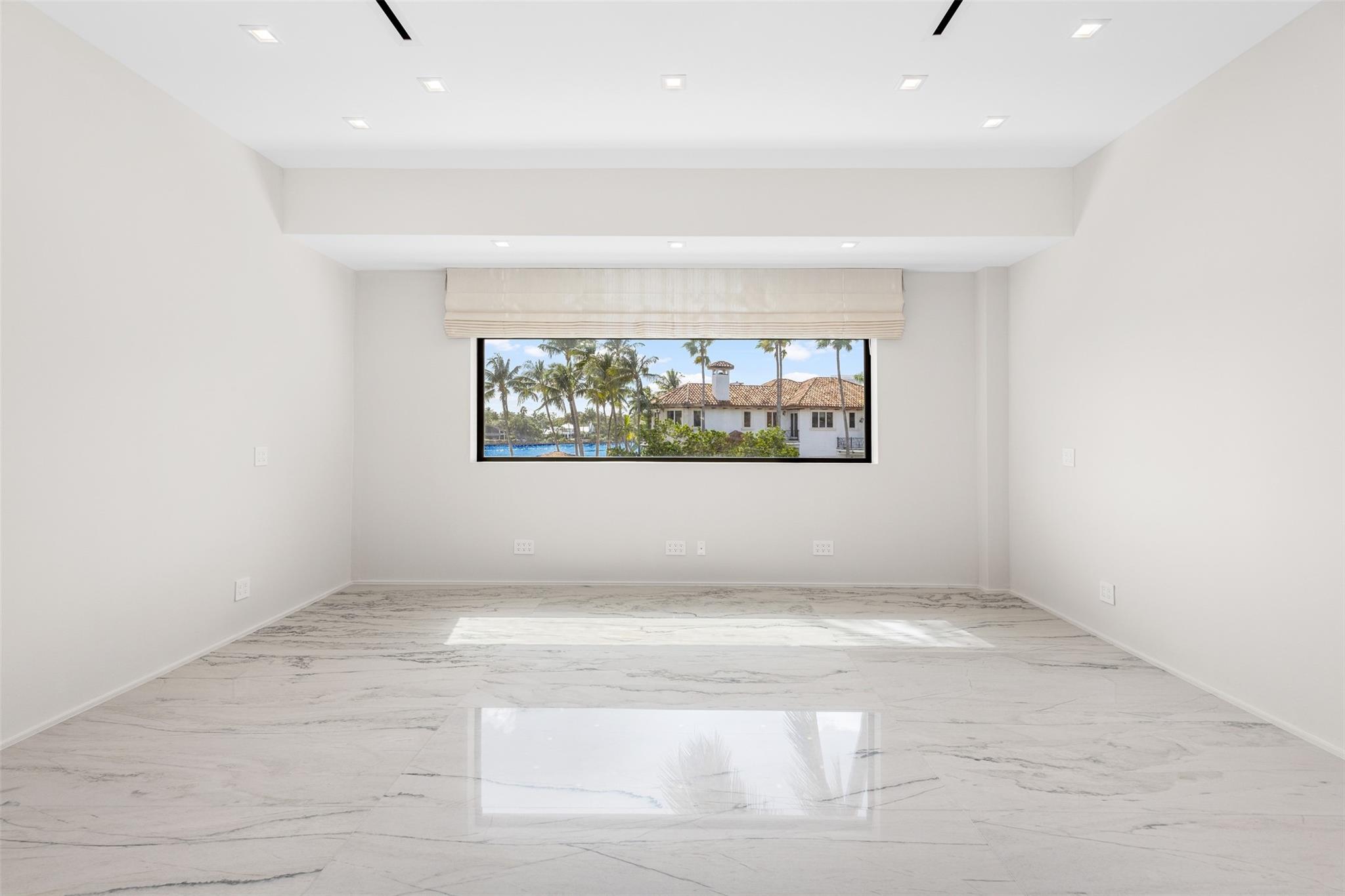 529 Bontona Ave Fort Lauderdale, FL 33301