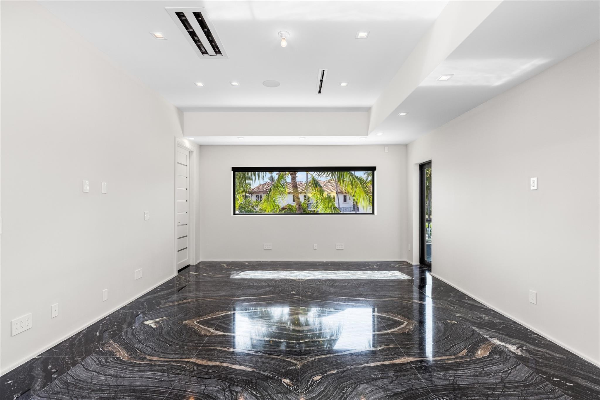 529 Bontona Ave Fort Lauderdale, FL 33301