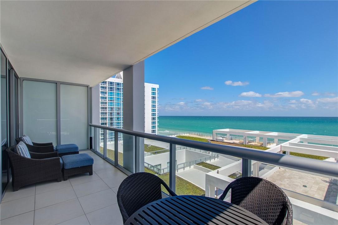 6799 Collins Ave #805