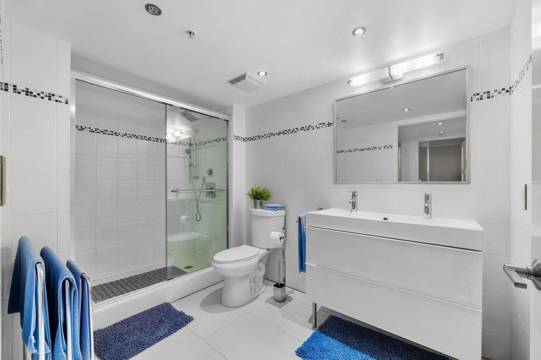 520 SE 5th #2406 Fort Lauderdale, FL 33301