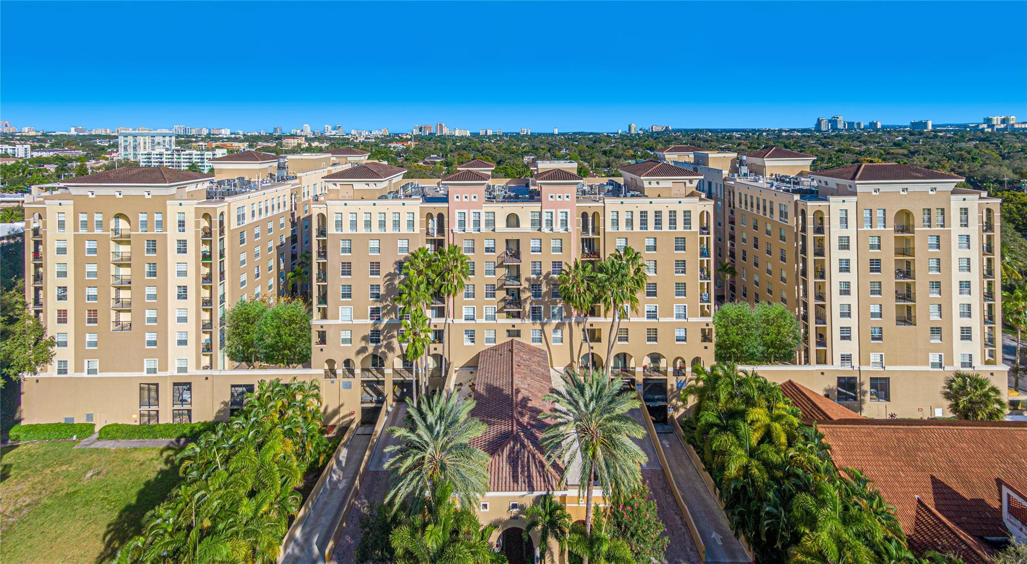 520 SE 5th #2406 Fort Lauderdale, FL 33301