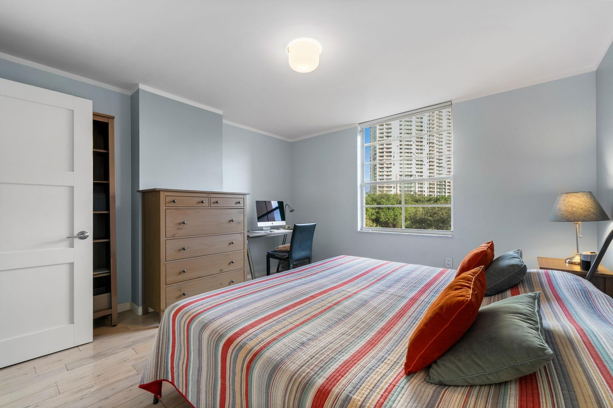 520 SE 5th #2406 Fort Lauderdale, FL 33301